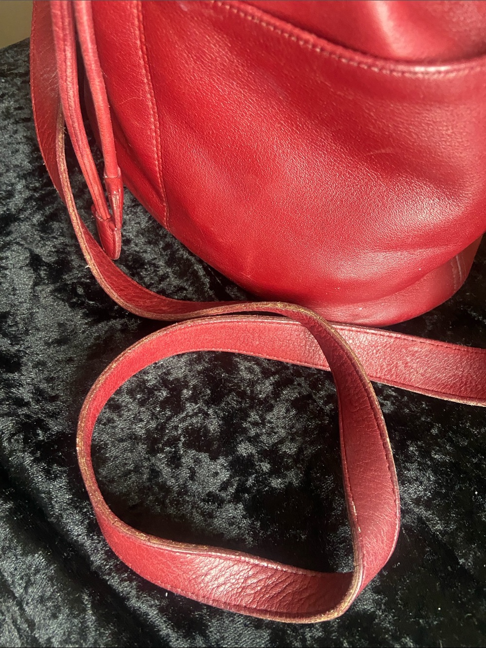 Coach Burgundy Red Leather Drawstring Bucket Bag - Picture 4 of 10